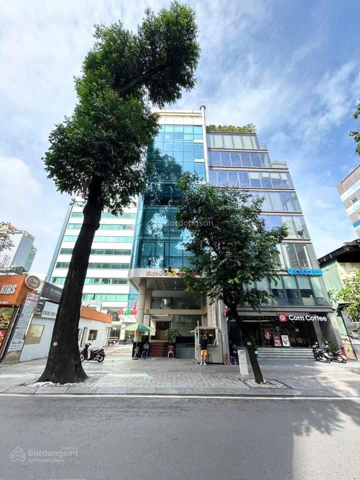 Bán nhà mặt tiền ngô quyền, quận 5, dt 8x25m, hầm 7 lầu thang máy, hđt 190 triệu/th, giá bán 65 tỷ