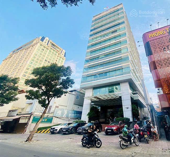 Building 2 mặt tiền nguyễn xí, 11x45m (nh 28m), hầm, 8 lầu, 3500m2 sàn, hđt 520tr/th, 180 tỷ