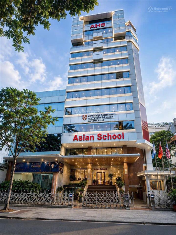Chuyển nhượng khách sạn 5* mt phạm ngọc thạch, quận 3. 2 hầm  13 tầng 233 phòng dt 15.569m2