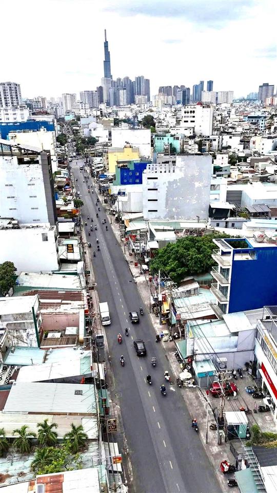 Building 2 mặt tiền nguyễn xí, 11x45m (nh 28m), hầm, 8 lầu, 3500m2 sàn, hđt 520tr/th, 185 tỷ