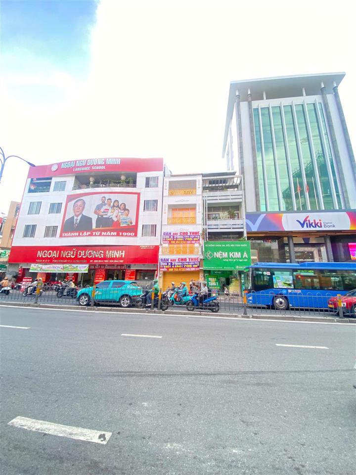Giảm 10 tỷ bán nhanh nhà mt nguyễn đình chiểu, quận 3. dt 5.6x23m, 3 tầng hđt 85 triệu/tháng