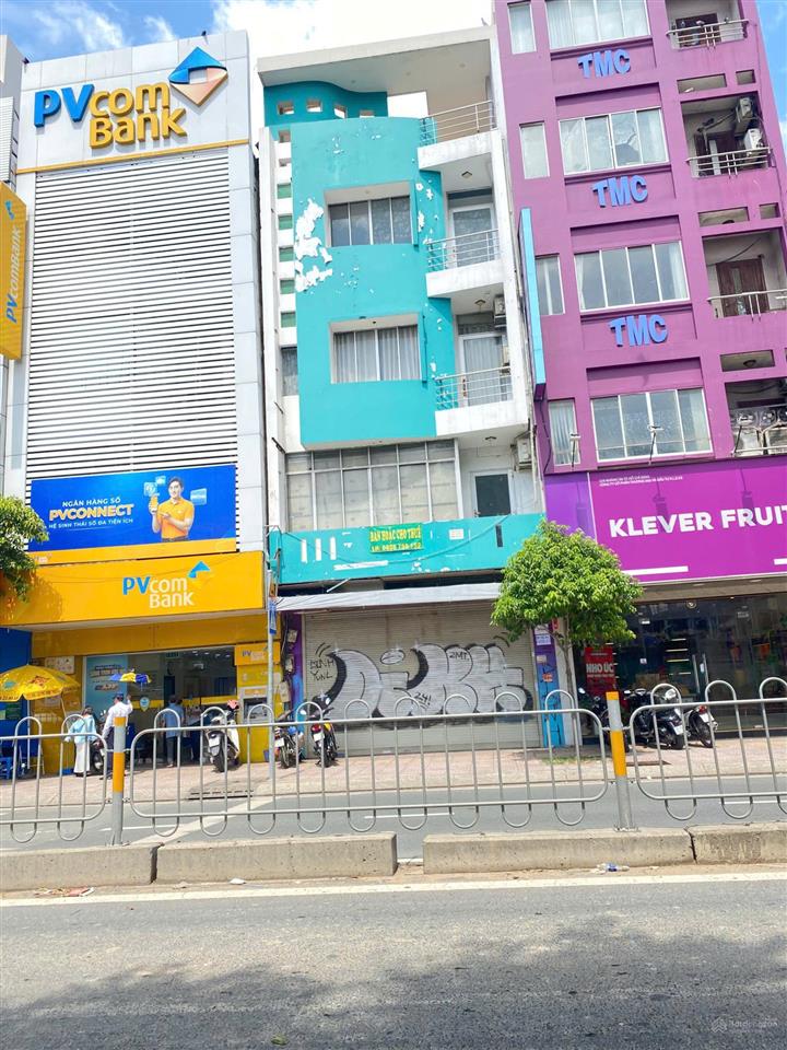 Bán nhà siêu hiếm mặt tiền đường nguyễn thị minh khai, quận 1. dt 5x20m, 2 tầng, hđt 90 triệu/tháng