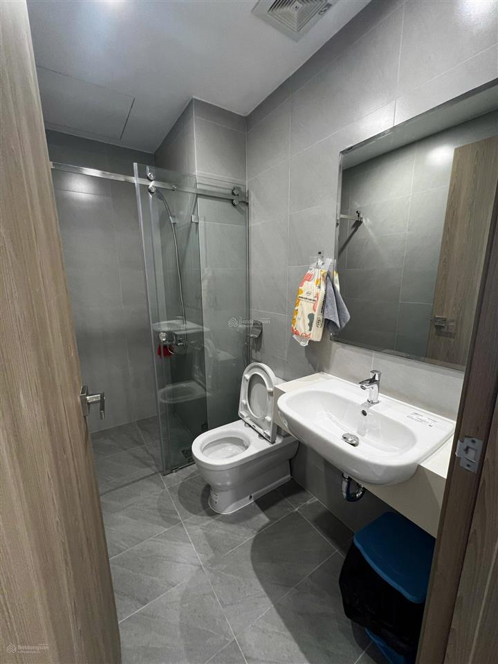 Bán căn hộ d'lusso căn góc 80m2 tầng cao view bắn pháo hoa, loại doukey dễ mua dễ bán dễ cho thuê