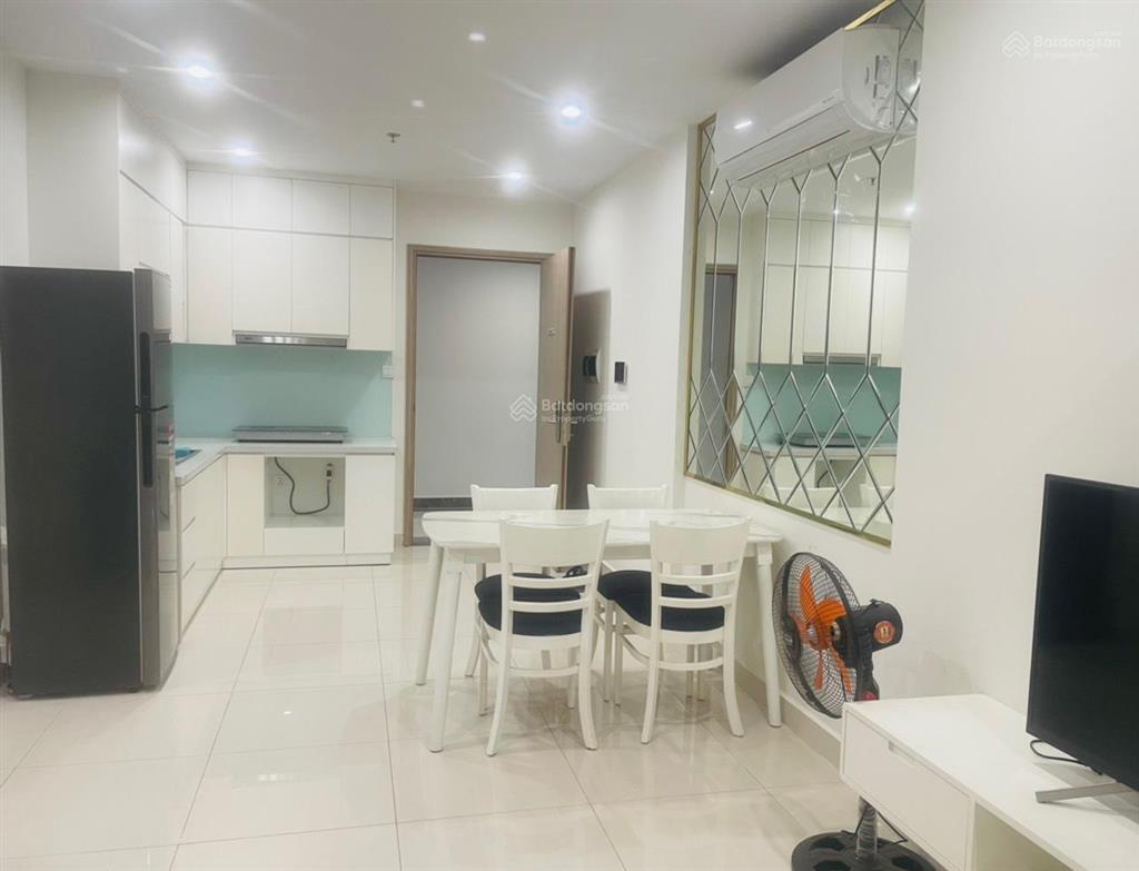 Bán căn hộ d'lusso căn góc 80m2 tầng cao view bắn pháo hoa, loại doukey dễ mua dễ bán dễ cho thuê