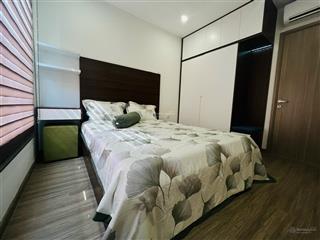 Bán căn hộ d'lusso căn góc 80m2 tầng cao view bắn pháo hoa, loại doukey dễ mua dễ bán dễ cho thuê