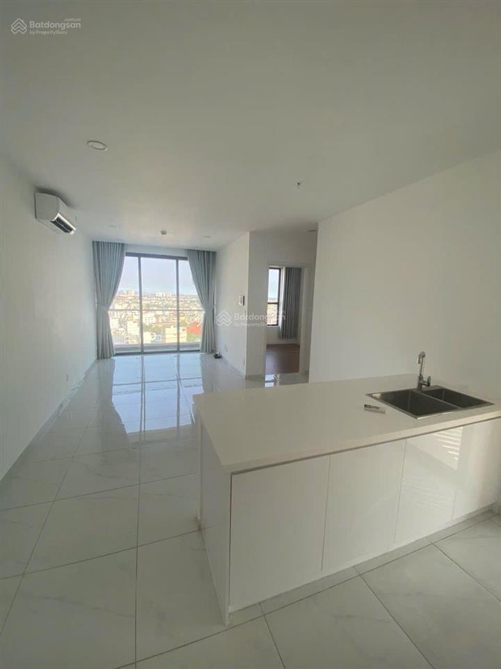 Cần bán căn hộ d'lusso 3pn3wc dt 105m2 tầng cao view sông căn góc giá 8.65 tỷ bao thuế