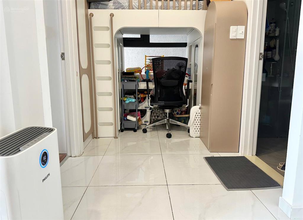 Cần bán căn hộ precia loại 1pn+ tầng cao view thoáng full nội thất giá 5 tỷ có thương lượng