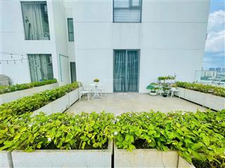 Bán căn penhouse duplex dự án d'lusso quận 2 giá 90 triệu/m2 full nội thất có sân vườn riêng.