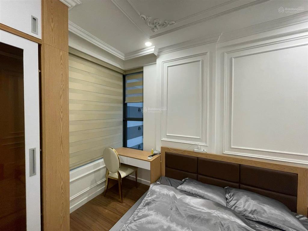 Cho thuê căn duplex thông tầng precia 3pn tầng cao viêw quận 1 full nội thất mới đẹp giá 32 triệu
