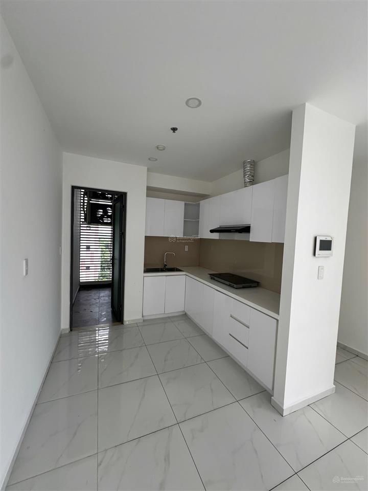 Duy nhất căn góc diện tích lớn 80m2 loại 2pn2wc tại dlusso giá 6,5 tỷ bao thuế tầng cao