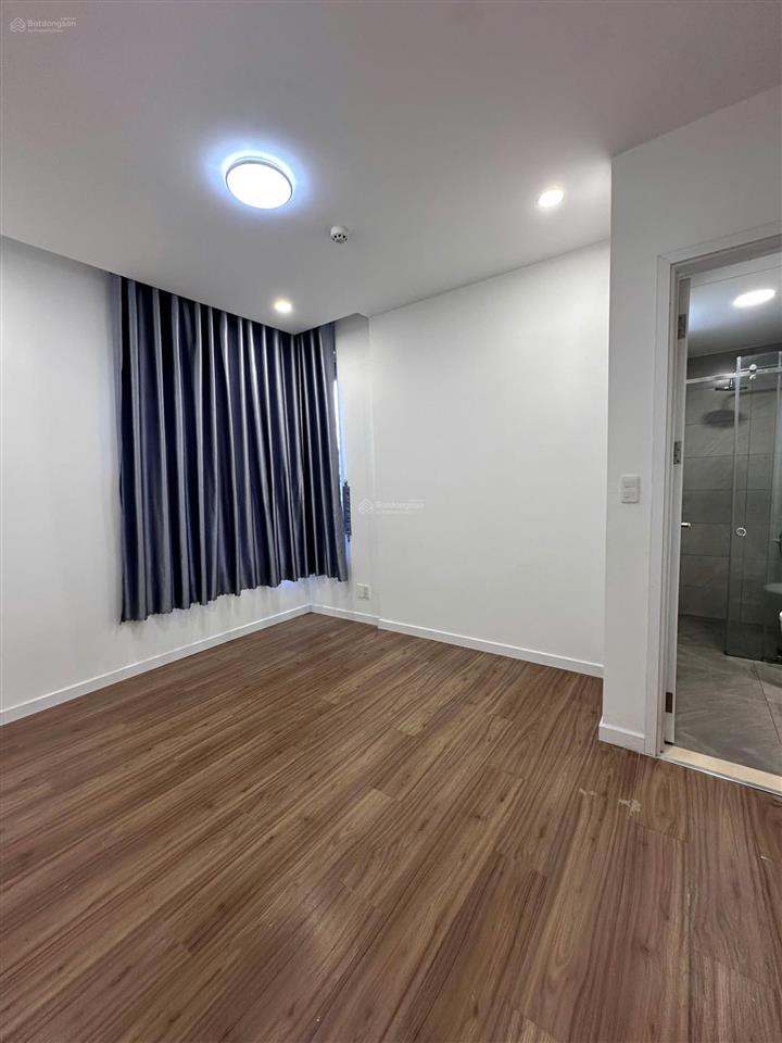 Cho thuê căn hộ dlusso 2pn căn góc diện tích 69m2 nhà full nội thất view sông giá 15tr