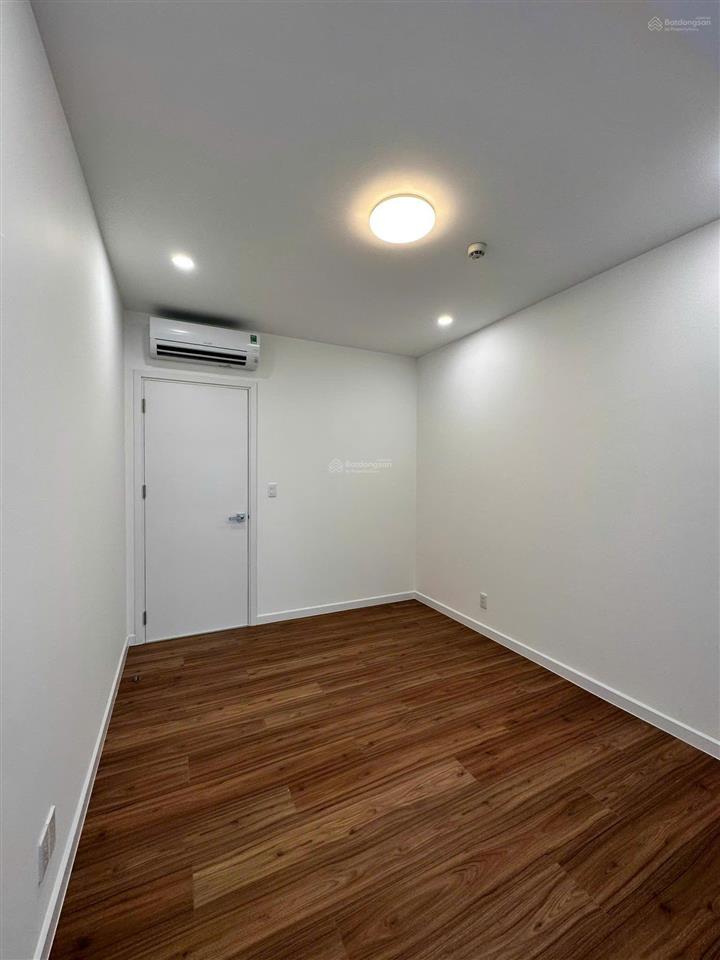 Cần cho thuê căn hộ precia 2pn diện tích 71,3m² nhà nội thất cơ bản giá 13tr view sông