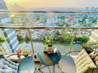 Bán căn hộ dlusso 2pn tầng cao view sông mát mẽ dt 69m2 nhà ntcb giá 6,2tỷ bao thuế có thương lượng