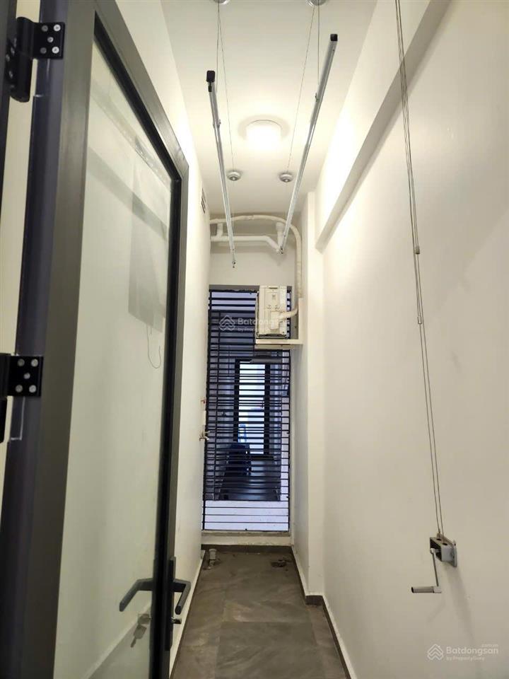 Bán căn hộ dlusso 2pn tầng cao view sông mát mẽ dt 69m2 nhà ntcb giá 6,2tỷ bao thuế có thương lượng