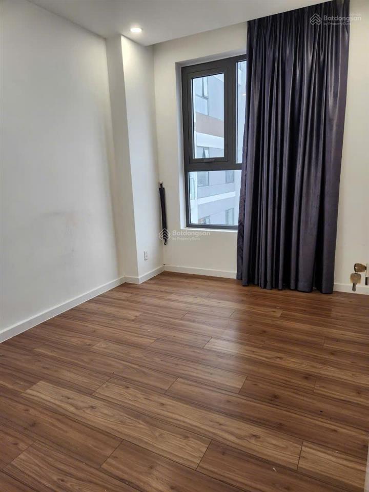 Bán căn hộ dlusso 2pn tầng cao view sông mát mẽ dt 69m2 nhà ntcb giá 6,2tỷ bao thuế có thương lượng