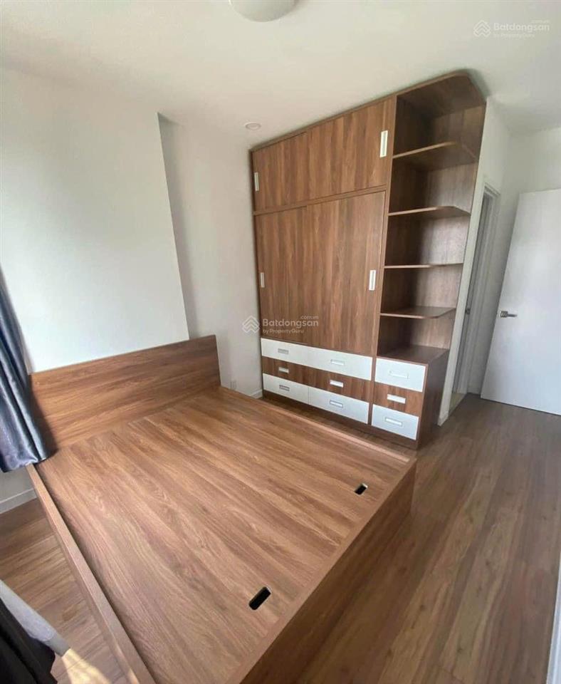 Bán căn hộ d'lusso 2pn2wc diện tích 69m2 nhà full nội thất đẹp giá 5,4 tỷ bao thuế