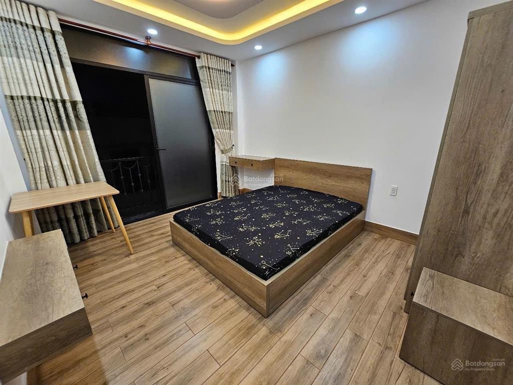Tặng full nội thất! bán nhà phú nhuận hxh phan xích long gần bệnh viện hoàn mỹ 4 tầng(4.5x13) 9.9tỷ