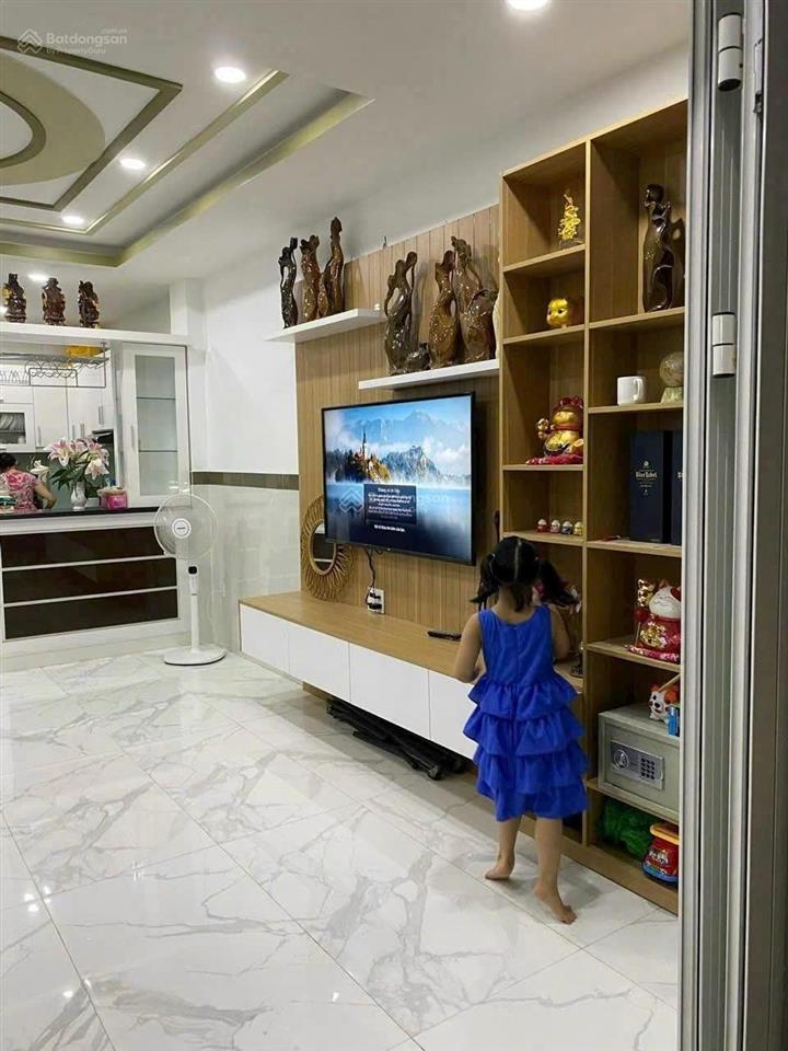 Tặng full nội thất! bán nhà phú nhuận hxh phan xích long gần bệnh viện hoàn mỹ 4 tầng(4.5x13) 9.9tỷ