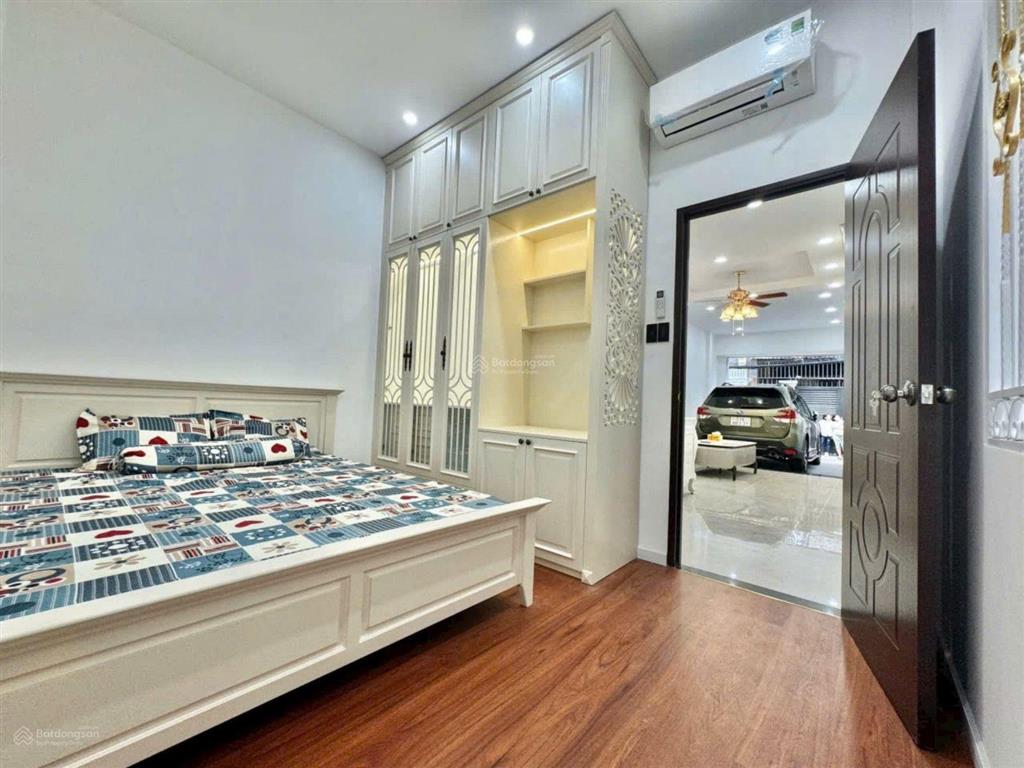 Vị trí kinh doanh! bán nhà bình thạnh hxh gần hv cán bộ chu văn an, 4 tầng (4x12m) hđt 22tr  8.3tỷ