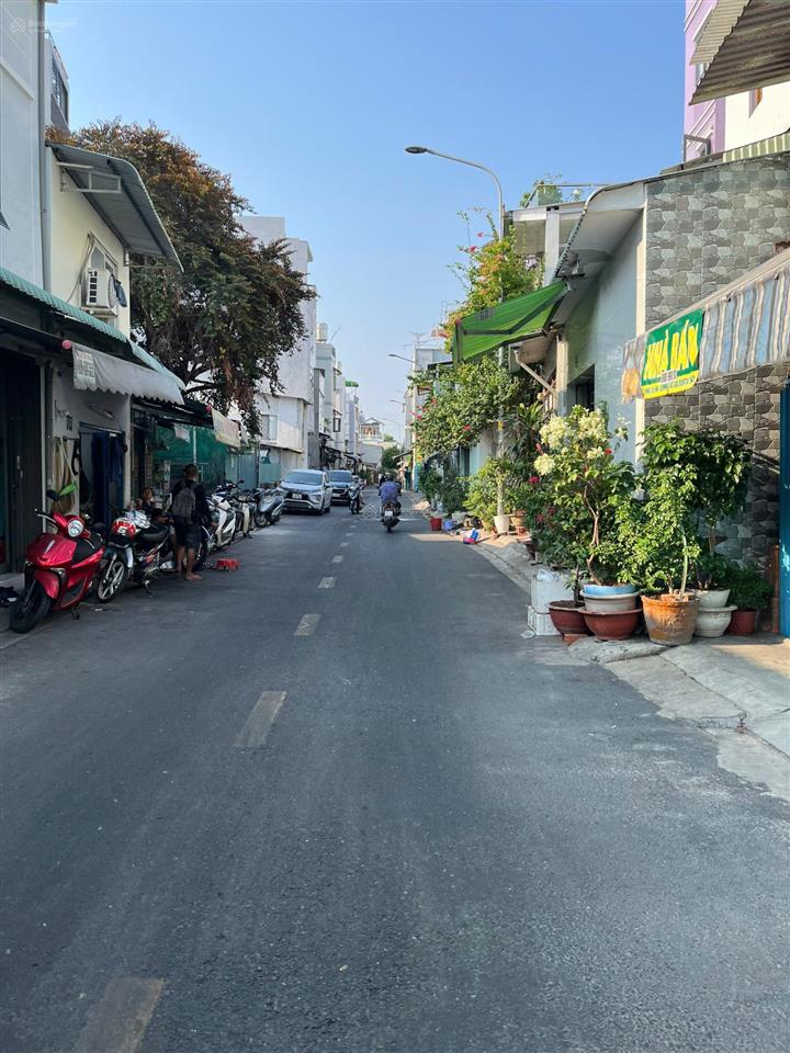 Kế bên quận 1 phan xích long! bán đất tặng nhà bình thạnh căn góc hxh lê văn duyệt (4.6x10m) 7.2tỷ