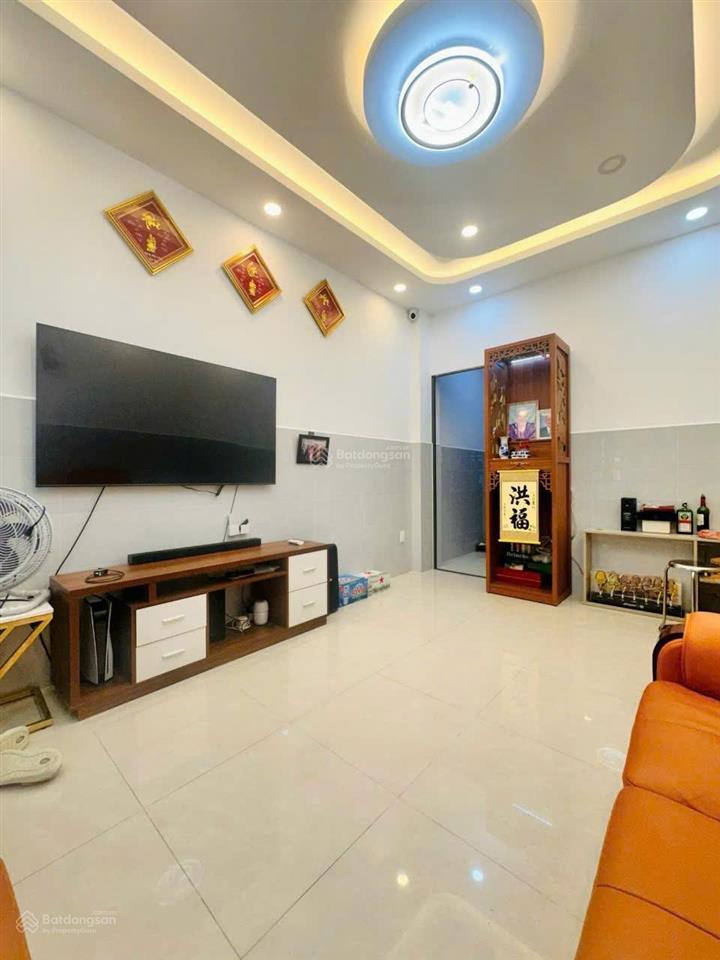 Khu nhà vip cạnh kênh nhiêu lộc  bán nhà phú nhuận hxh huỳnh văn bánh nhà mới 4 tầng ở ngay 9.5tỷ