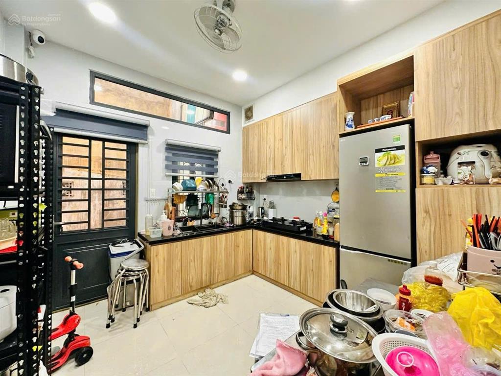 Khu nhà vip cạnh kênh nhiêu lộc  bán nhà phú nhuận hxh huỳnh văn bánh nhà mới 4 tầng ở ngay 9.5tỷ