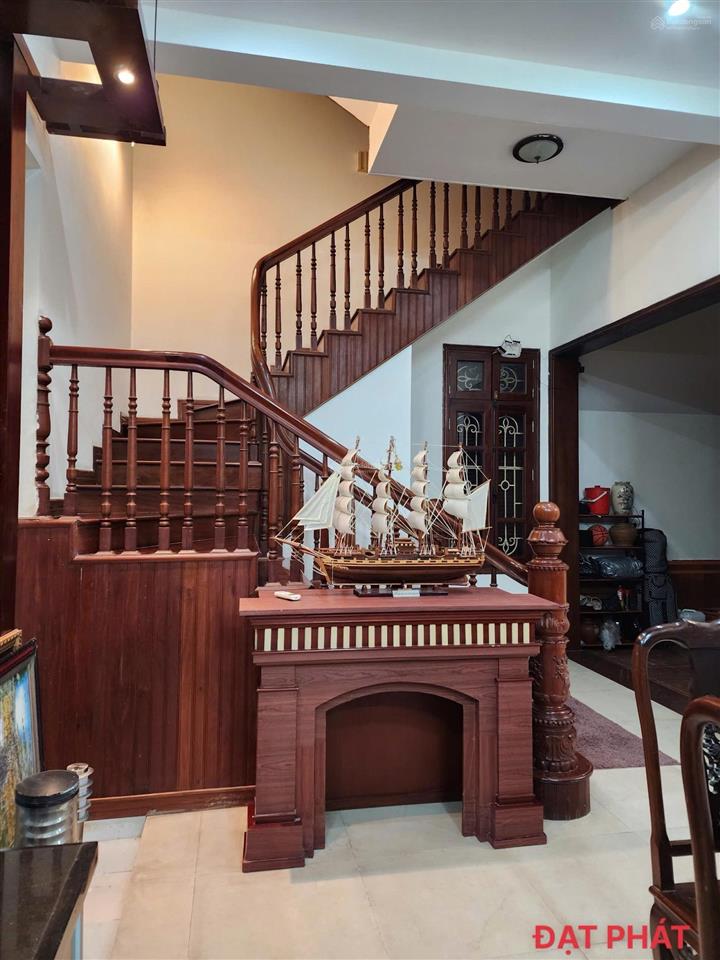Chính chủ bán gấp biệt thự khu mỹ đình  lô góc  150m2  4 tầng  giá bán chỉ 40 tỷ