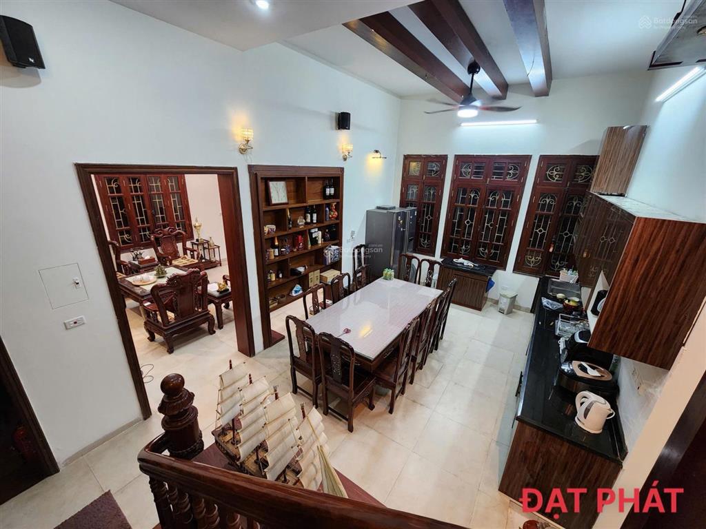 Chính chủ bán gấp biệt thự khu mỹ đình  lô góc  150m2  4 tầng  giá bán chỉ 40 tỷ