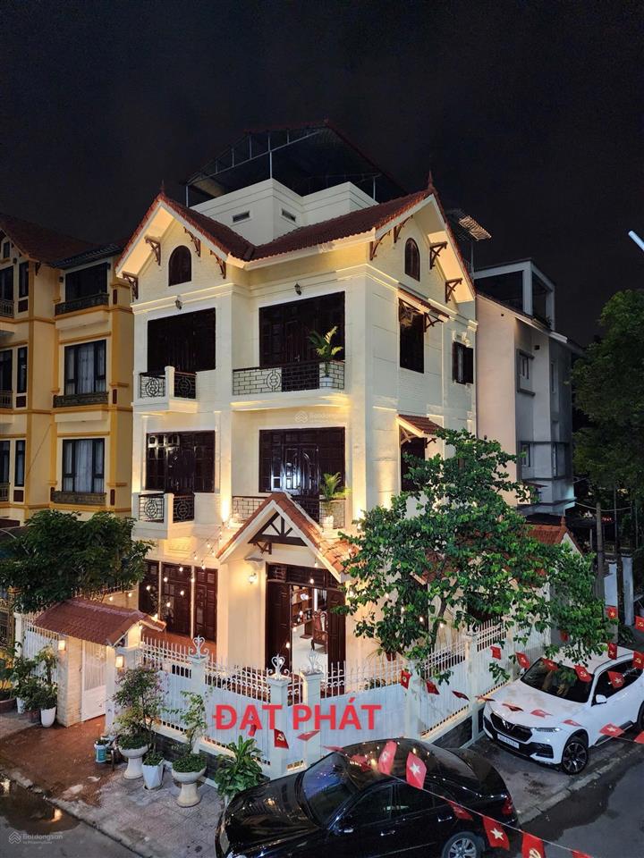 Chính chủ bán gấp biệt thự khu mỹ đình  lô góc  150m2  4 tầng  giá bán chỉ 40 tỷ