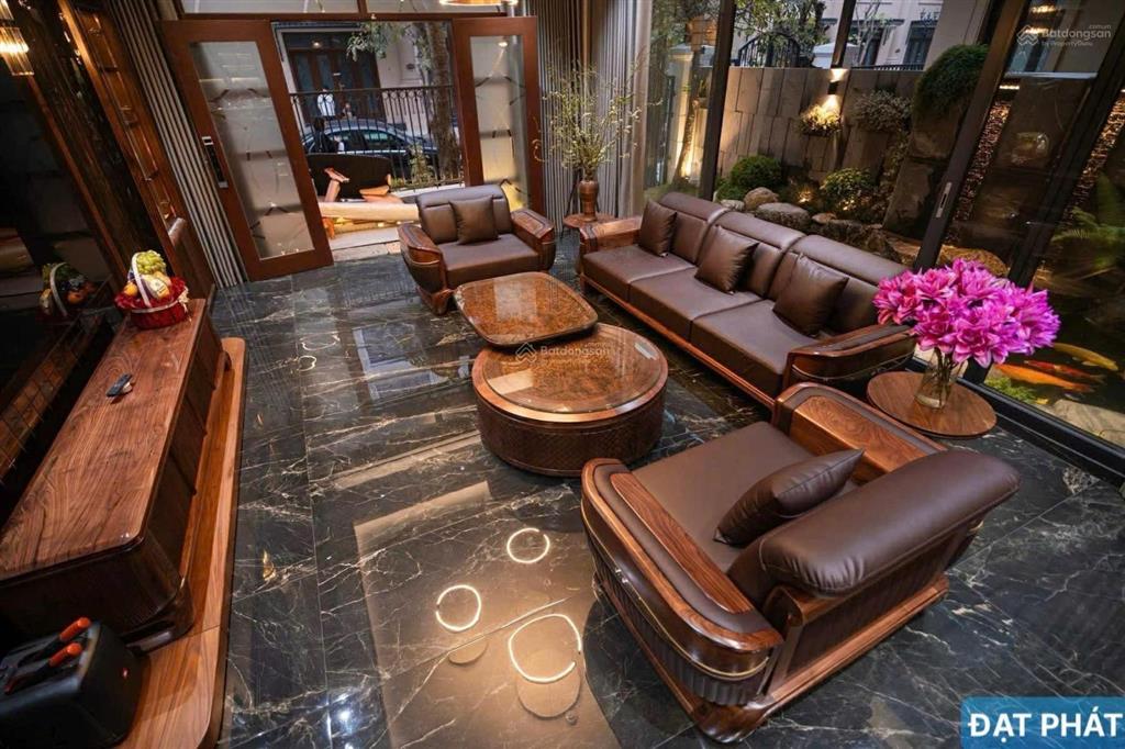 Bán biệt thự phố dương đình nghệ  lô góc  view công viên. 268m2  118 tỷ