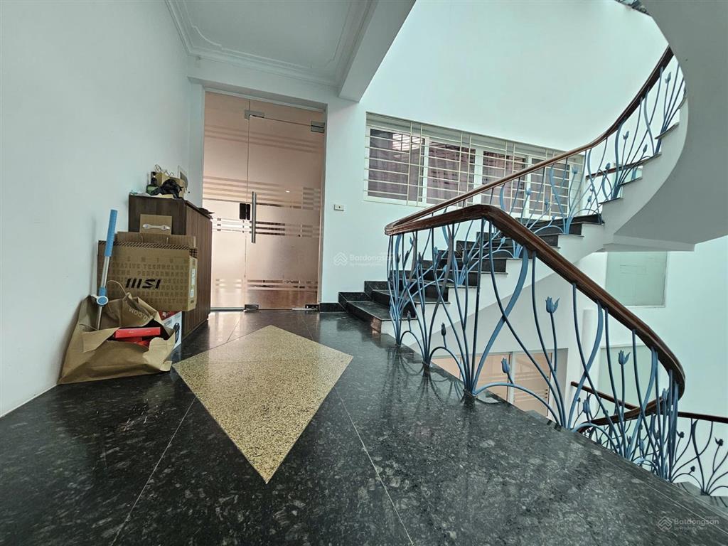 Bán gấp nhà phố trung yên  phân lô vỉa hè  kinh doanh tốt. 155m2 x5t  giá 72,5 tỷ.