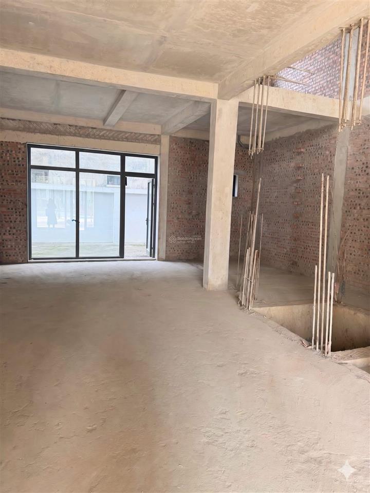 Chính chủ bán suất ngoại giao hoàng thành pearl, view vườn hoa. 109m2 x 6tmt7m  giá 46 tỷ.