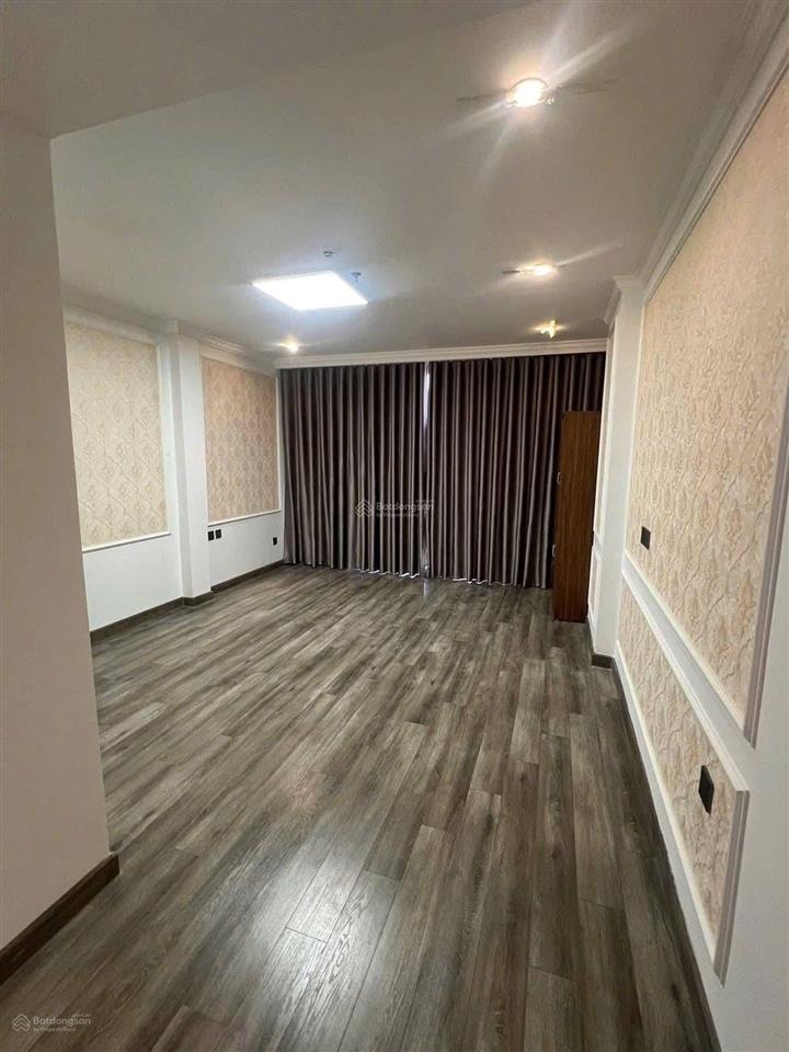 Bán toà siêu phẩm, lô góc 3 mặt đường lớn, cực hiếm. 286m2 x 10t  giá 180 tỷ.
