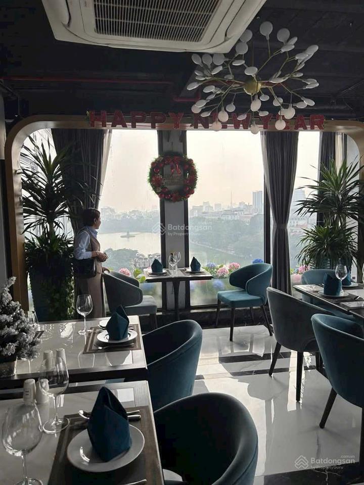 Bán gấp khách sạn 5 sao vip phố cổ, vài bước ra hồ hoàn kiếm. 500m2 x 15t  giá 1.350 tỷ