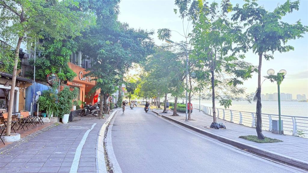 Chính chủ bán nhà 67 nguyễn đình thi, lô góc 3 thoáng. 6 tầng thang máy. 141m2 mt11m  giá 231 tỷ.