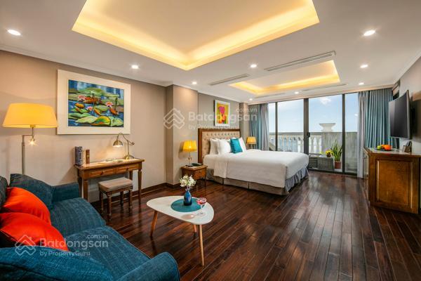 Bán khách sạn 4 sao phố bảo khánh, dòng tiền 48 tỷ/năm. 138m² x 10t  mt 8m  giá hơn 400 tỷ