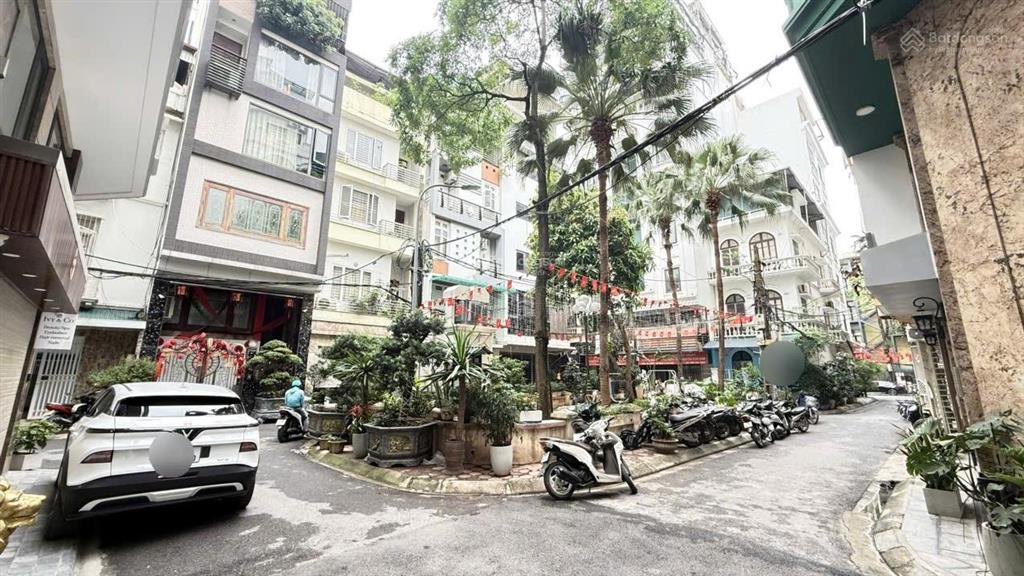 Bán nhà huỳnh thúc kháng, nguyên hồng, view vườn hoa. 70m2 x 8 tầng  mt 5,5m  giá 42 tỷ.