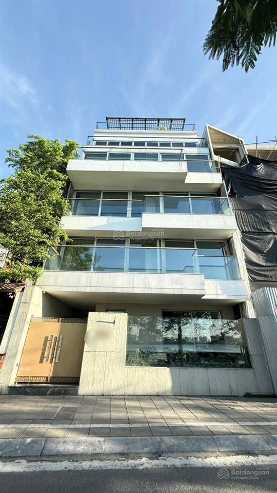 Chính chủ bán nhà mặt phố nguyễn đình thi, 2 mặt trước sau. 8 tầng. 150m2 mt12m  giá 230 tỷ.