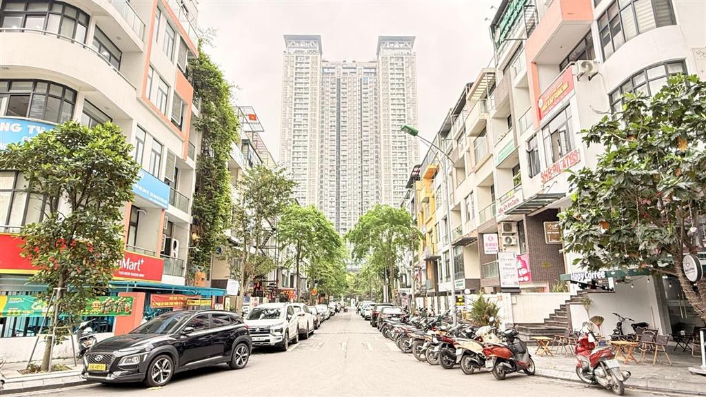 Chính chủ bán gấp shophouse hdmon phố hàm nghi, kd đỉnh. giá tốt. gần 100m2, giá 46 tỷ.