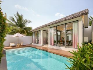 Bán biệt thự pool villa 3 phòng ngủ 247m2 tại sun premier village bãi kem full nội thất giá 12 tỷ