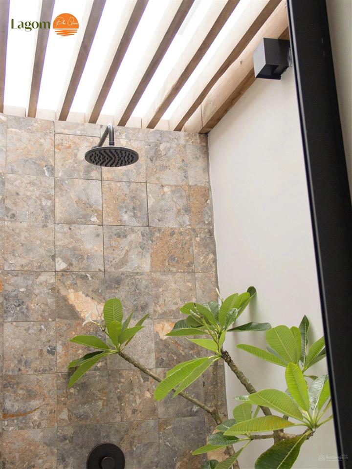 Chính chủ gửi bán căn biệt thự tứ lập, bể bơi riêng tại lagom phú quốc, chỉ 5,85 tỷ full nội thất