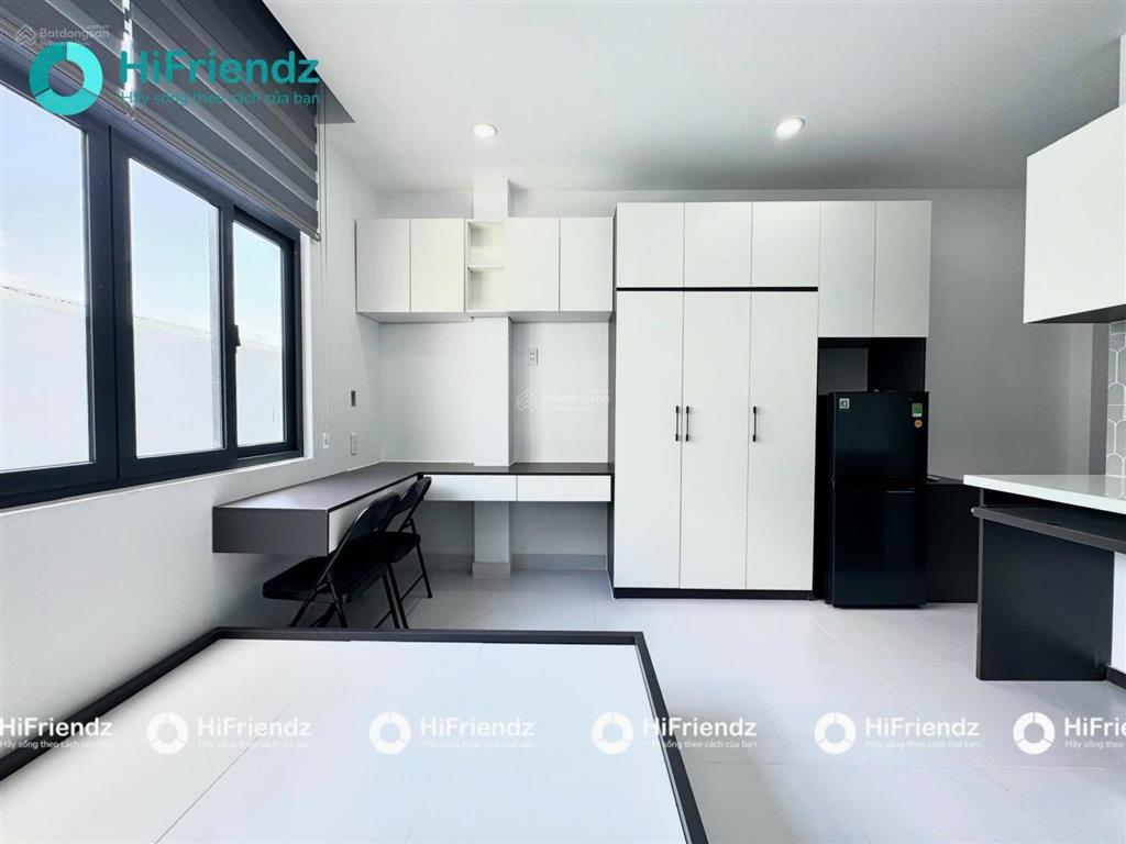 Căn hộ cc mini tone trắng đen  trống sẵn, ngay cư xá bắc hải q10, ô tô tận nơi, cam kết như ảnh