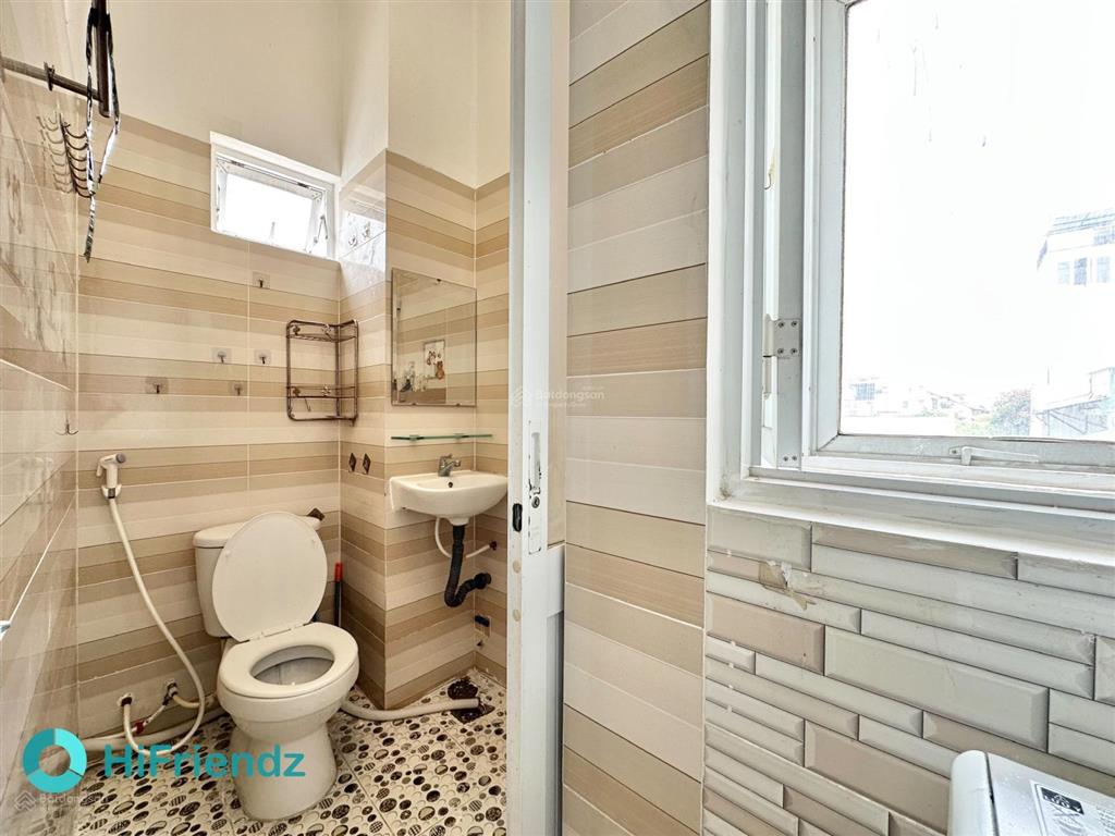 Cho thuê gấp nhà trọ 20m2, 4,5 triệu, tại nam kỳ khởi nghĩa, p võ thị sáu, q3, hcm