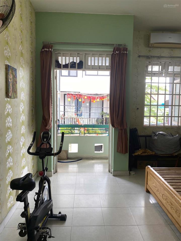 Nhà đối diện trường ngô thời nhiệm, hồ bá phấn, phước long, thủ đức gần kề trạm gar metro