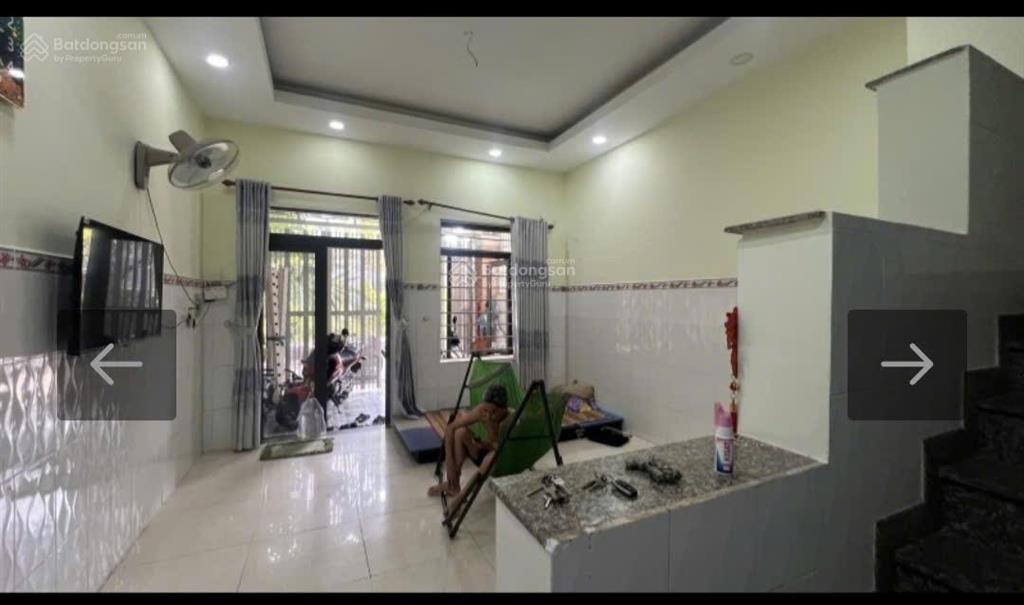 Nhà đối diện trường ngô thời nhiệm, hồ bá phấn, phước long, thủ đức gần kề trạm gar metro
