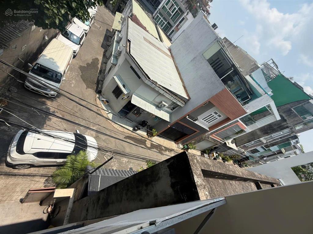 Nhà 3 tầng, sân thượng, ngay chợ đêm man thiện, tăng nhơn phú, thủ đức
