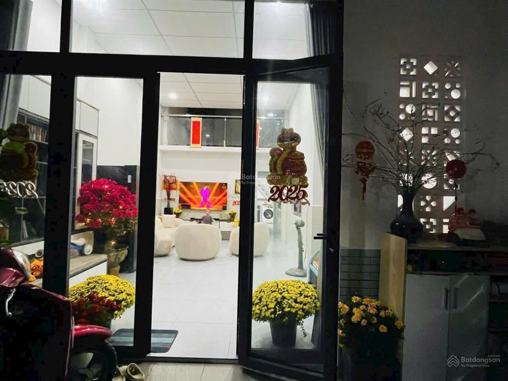 1 trệt 1 lửng khu hoa lư, quang trung hiệp phú, thủ đức full giá 5.9 tỷ