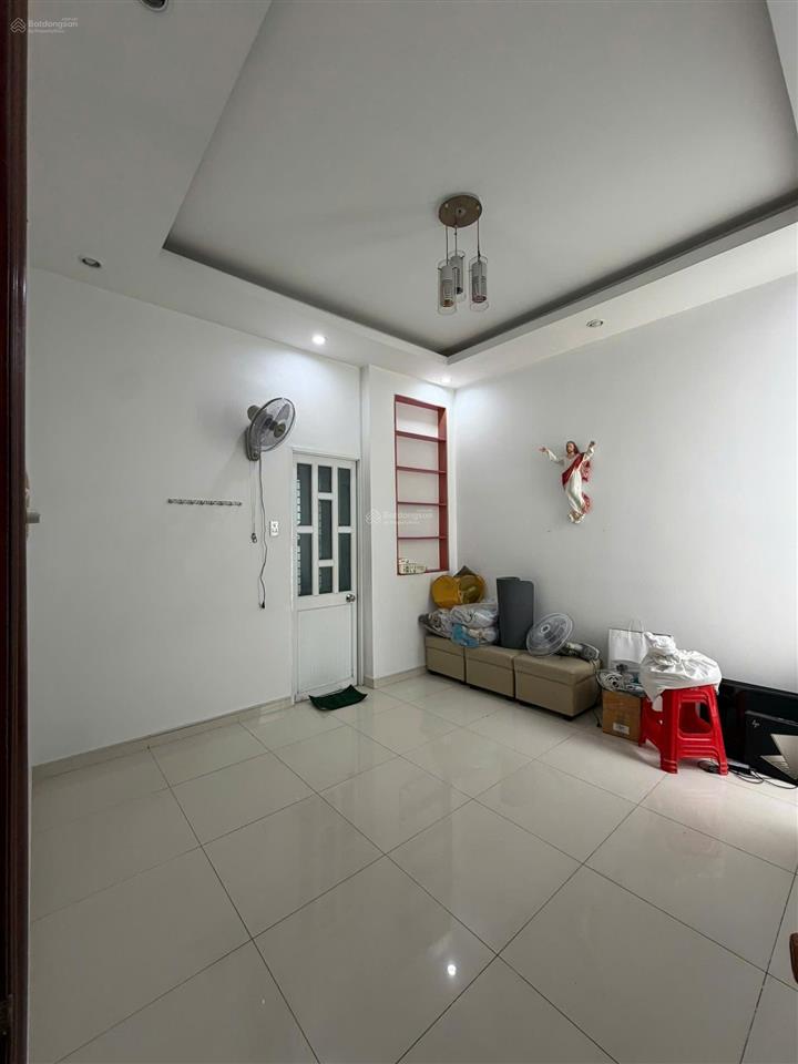 Bán nhà mặt tiền kinh doanh lê văn thọ, gò vấp. vị trí đắc địa, 5x19m, cn 90m, đúc 3tấm, giá 13.5tỷ