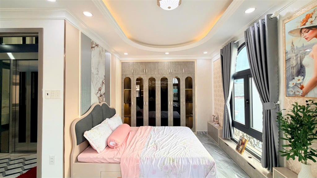 Bán nhà mới như hình góc 2mt đường quang trung, gò vấp. 7x7m, 5tầng có t.máy, hxh 5m, giá 7.7tỷ