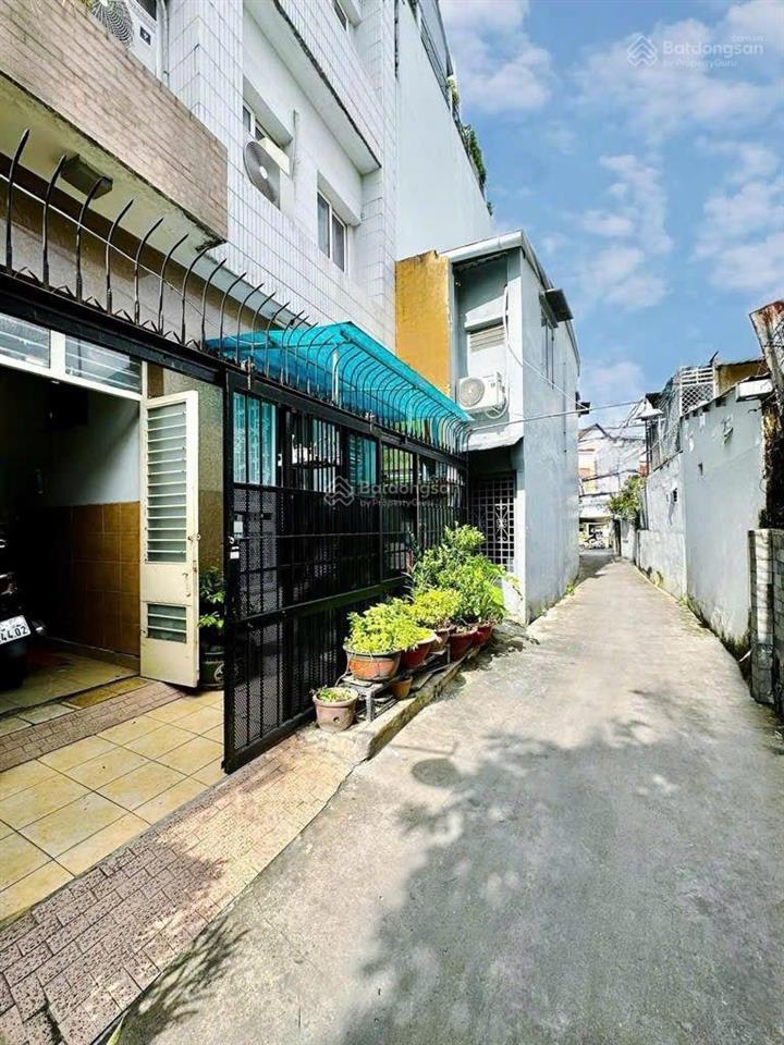 Bán nhà ngang rộng 6.3m sau căn mt phan văn trị, bình thạnh. đúc 4tầng như hình, giá 7.9tỷ